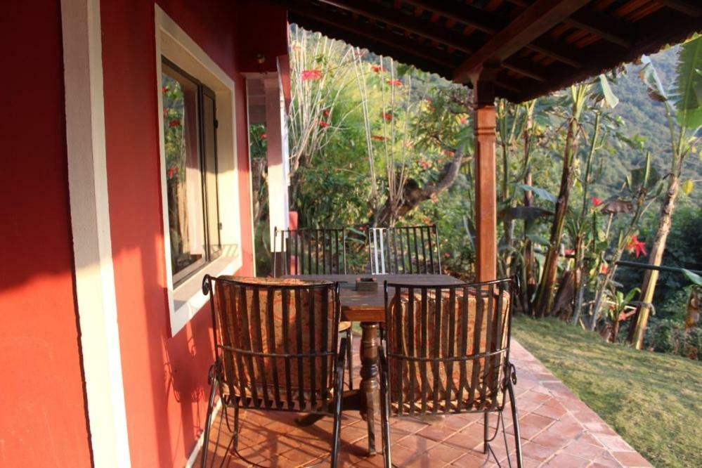 Castle Hotel Pokhara Buitenkant foto