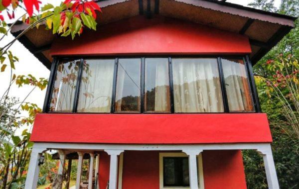 Castle Hotel Pokhara Buitenkant foto