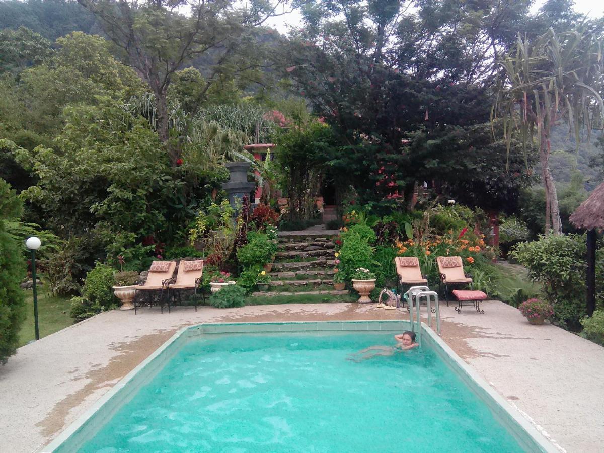 Castle Hotel Pokhara Buitenkant foto